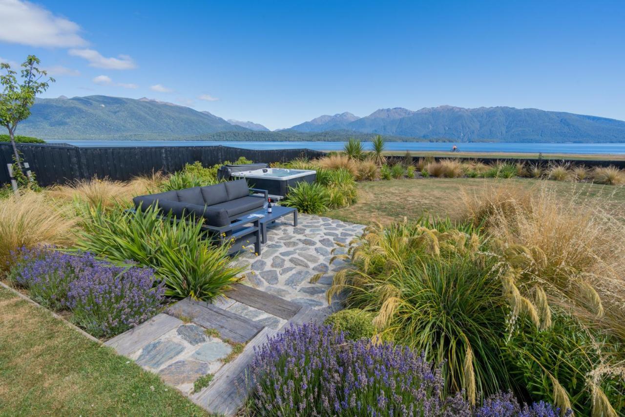 Lake House - Te Anau Holiday Home Exterior photo